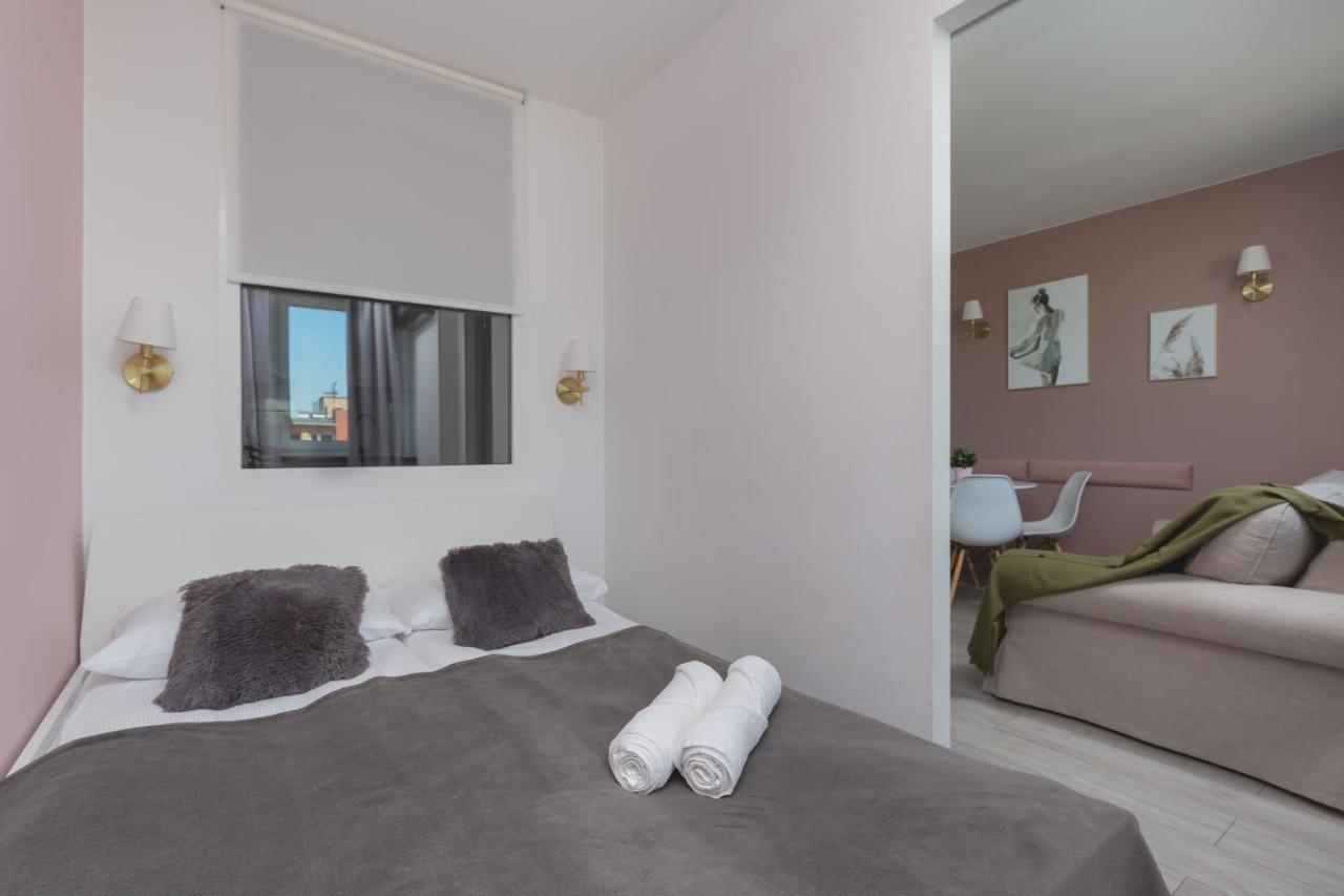 Apartaments Solec 79 By Noclegi Renters Warsaw Exterior photo
