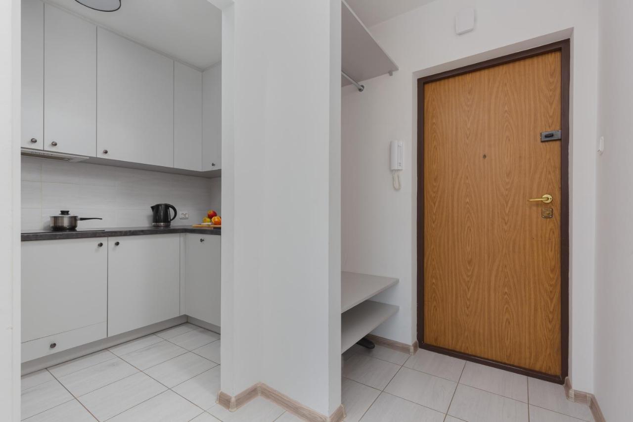 Apartaments Solec 79 By Noclegi Renters Warsaw Exterior photo