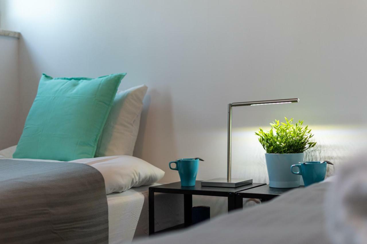 Apartaments Solec 79 By Noclegi Renters Warsaw Exterior photo